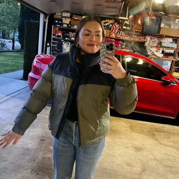 Columbia Women's Black and Olive Puffer Jacket - Picture 2 of 2